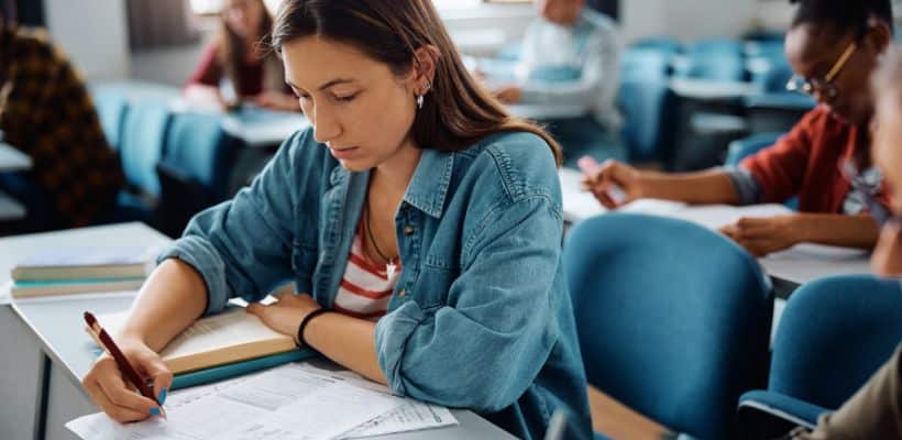 c-mo-empezar-a-estudiar-oposiciones-la-gu-a-definitiva
